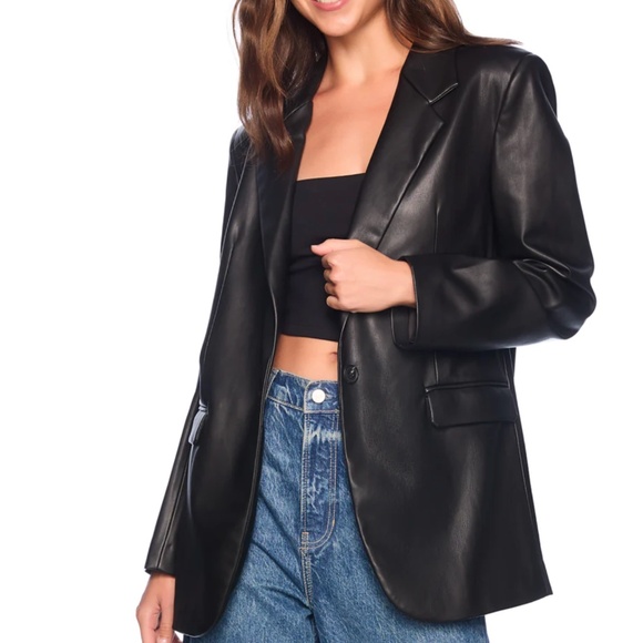NEW NWT Susana Monaco Sz Small S faux leather boyfriend jacket black one button